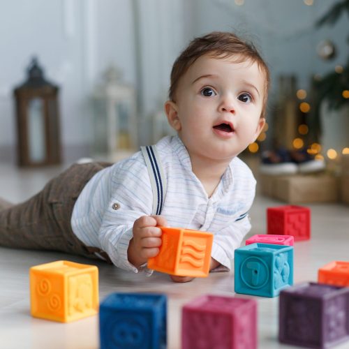 cute-baby-with-toys cute-baby-with-toys
